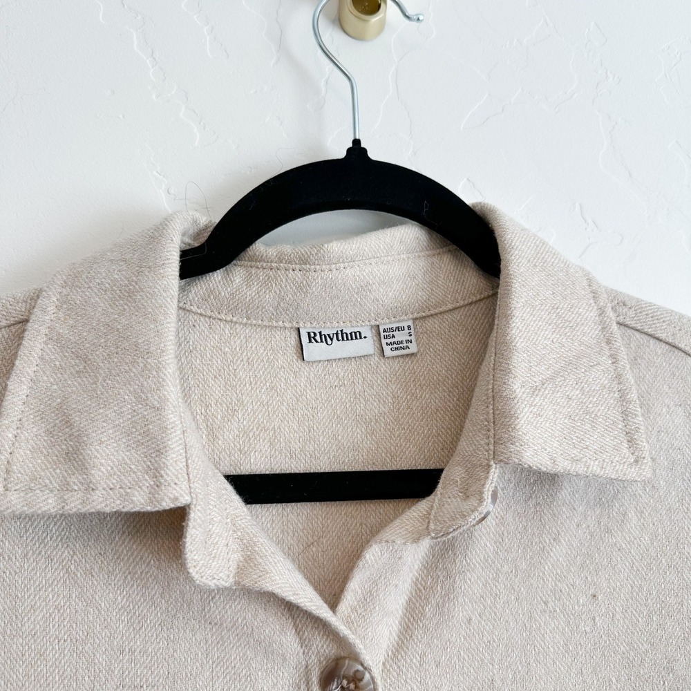 Rhythm | Oyster Knit Oversized Relaxed Fit Shacket Top in Cream Size Small - Picture 7 of 10